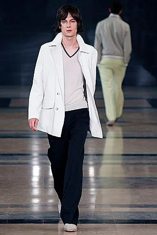 Look 10